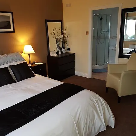 Westcliff House 4*