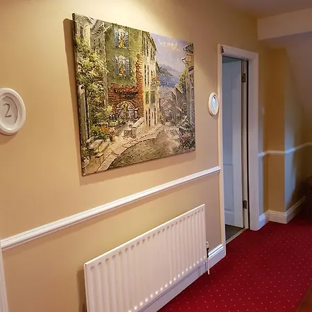 Westcliff House 4*