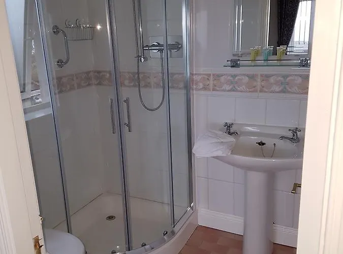 Westcliff House 게스트하우스 워터퍼드